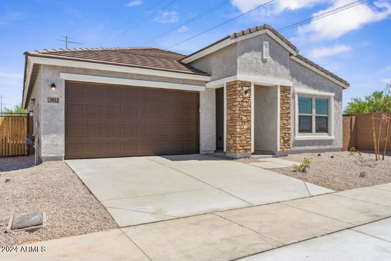3012 W Bent Tree Dr, Phoenix, AZ 85083