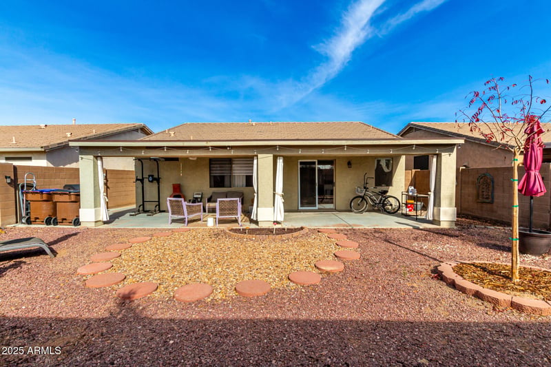 30124 N Sunray Dr, San Tan Valley, AZ 85143