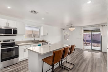 30124 N Sunray Dr, San Tan Valley, AZ 85143