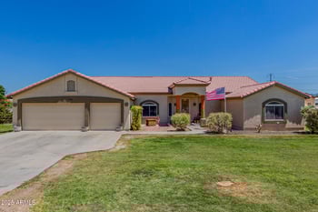 3013 201st Dr, Buckeye, AZ 85326