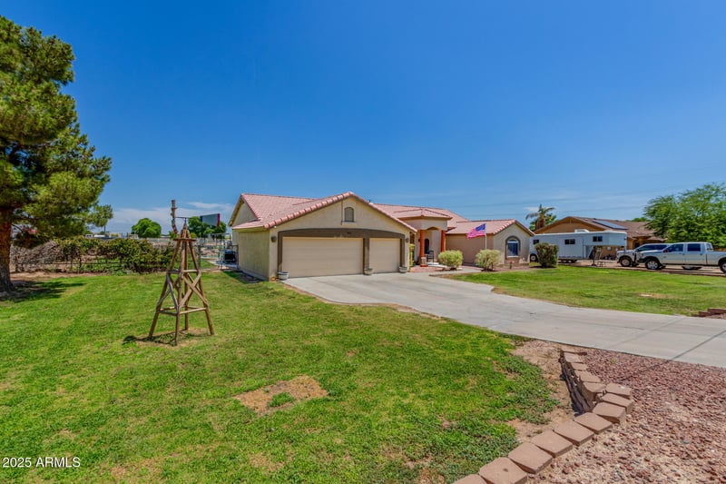 3013 201st Dr, Buckeye, AZ 85326