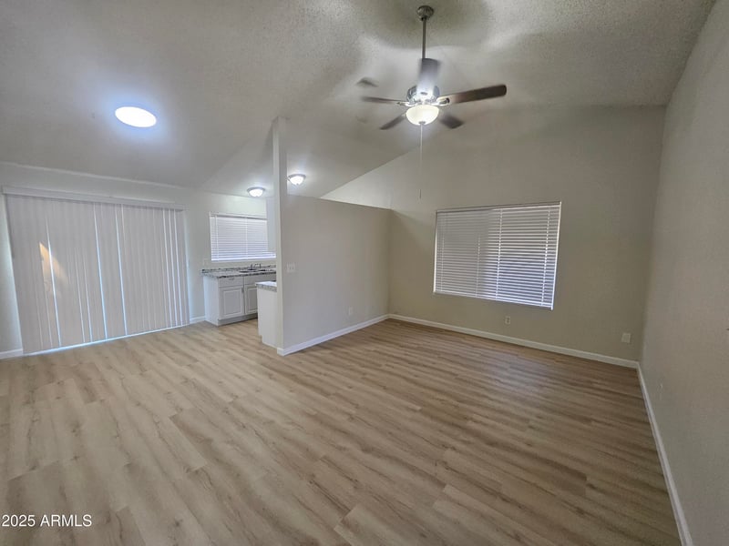 3013 Monona Dr, Phoenix, AZ 85027