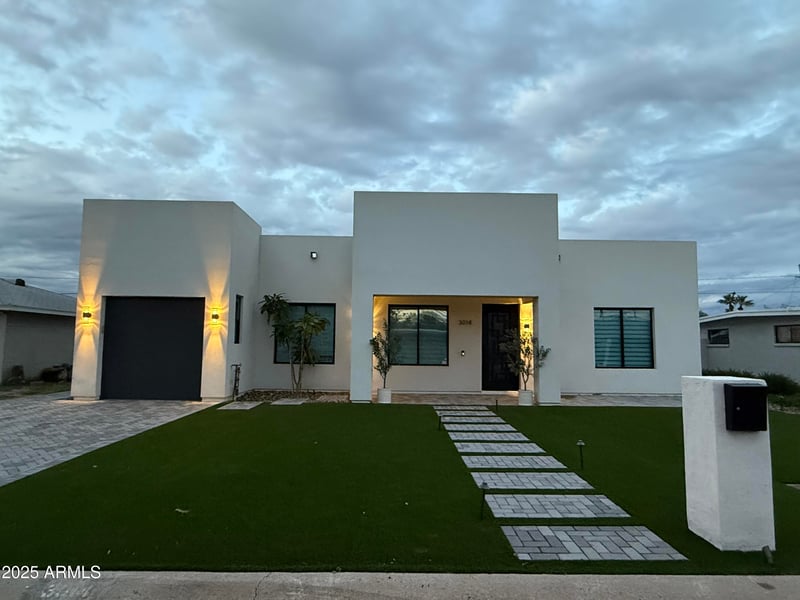 3014 Avalon Dr, Phoenix, AZ 85016