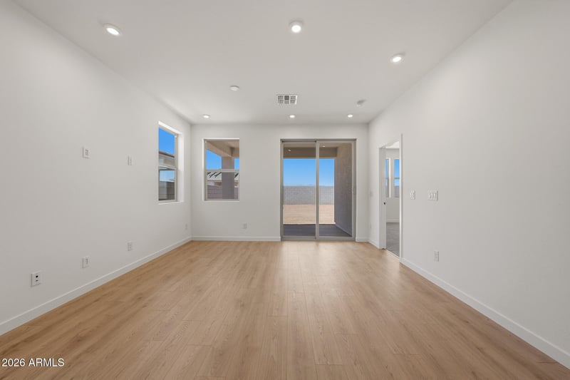 3014 Villa Ave, San Tan Valley, AZ 85143