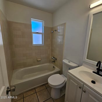 3014 70th St, Scottsdale, AZ 85251