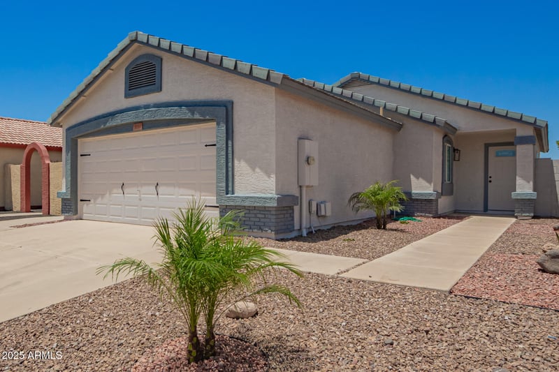 3014 Zachary Dr, Phoenix, AZ 85027