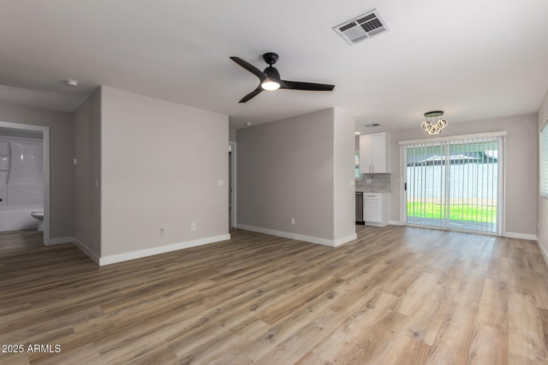 3014 Zachary Dr, Phoenix, AZ 85027