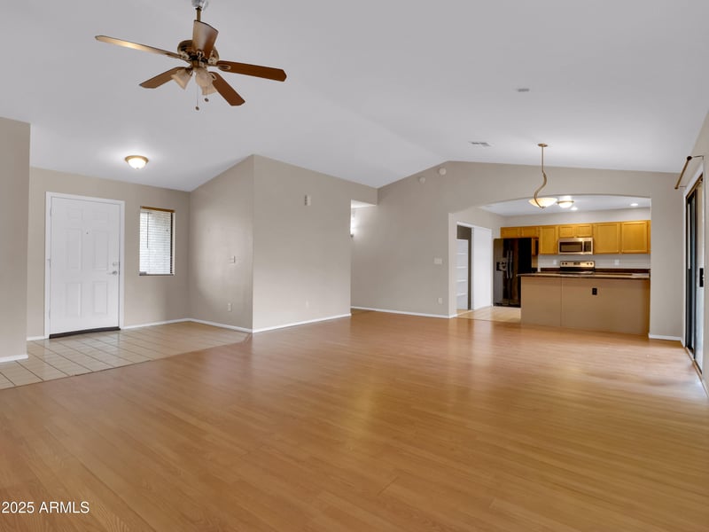 3015 Patrick Ln, Phoenix, AZ 85027