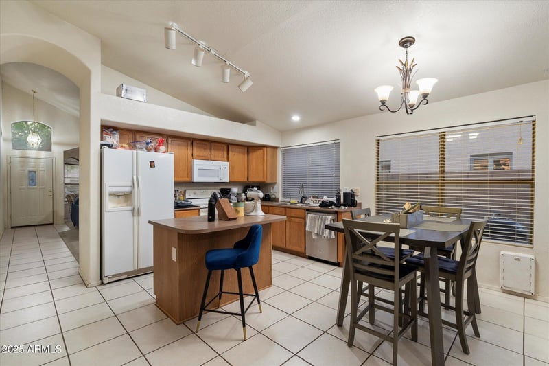 3015 Woodruff Dr, Mesa, AZ 85212