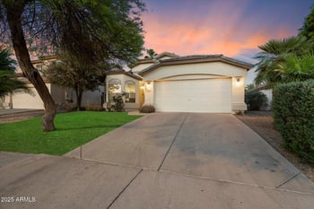 3015 Woodruff Dr, Mesa, AZ 85212
