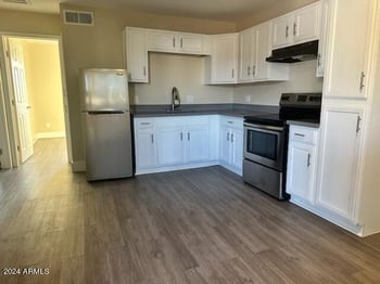 3016 37th St #Apt 6, Phoenix, AZ 85018