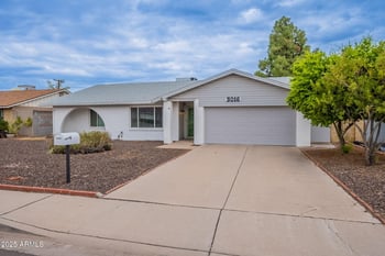 3016 Acoma Dr, Phoenix, AZ 85053