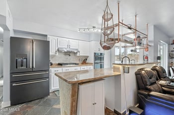 3016 Acoma Dr, Phoenix, AZ 85053