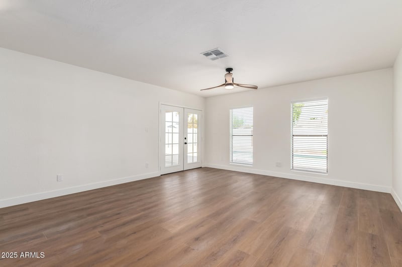 3016 Larkspur Dr, Phoenix, AZ 85032