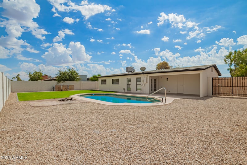 3016 Larkspur Dr, Phoenix, AZ 85032