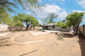 3016 Libby St, Phoenix, AZ 85053