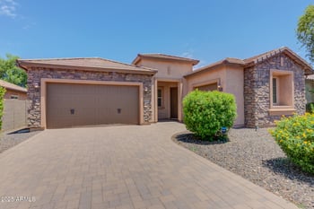 3016 Maplewood St, Gilbert, AZ 85297