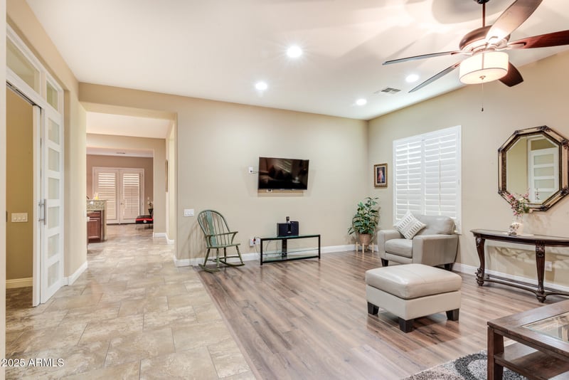 3016 Maplewood St, Gilbert, AZ 85297