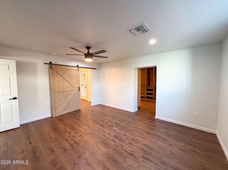 3016 N 47th St, Phoenix, AZ 85018