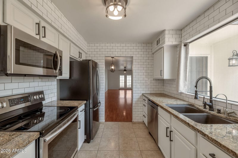 3016 W Boca Raton Rd, Phoenix, AZ 85053