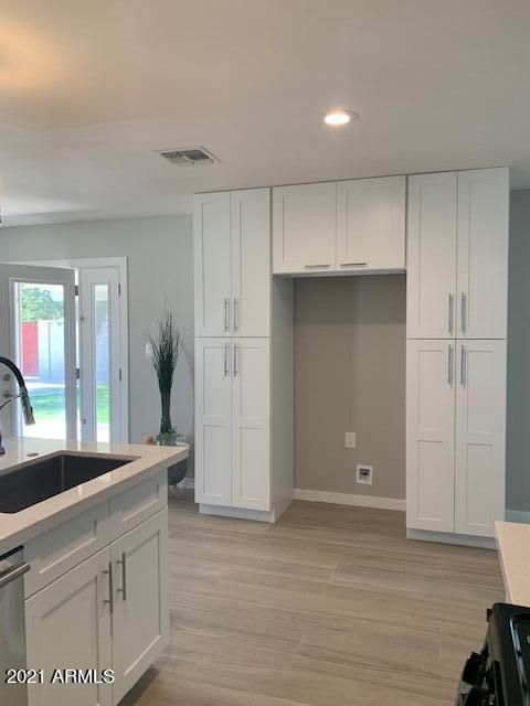 3017 E Lupine Ave, Phoenix, AZ 85028