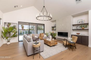 3017 E Rosemonte Dr, Phoenix, AZ 85050