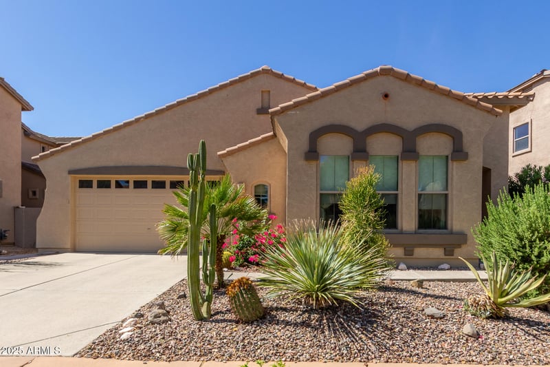 3017 Gran Paradiso Dr, Phoenix, AZ 85086
