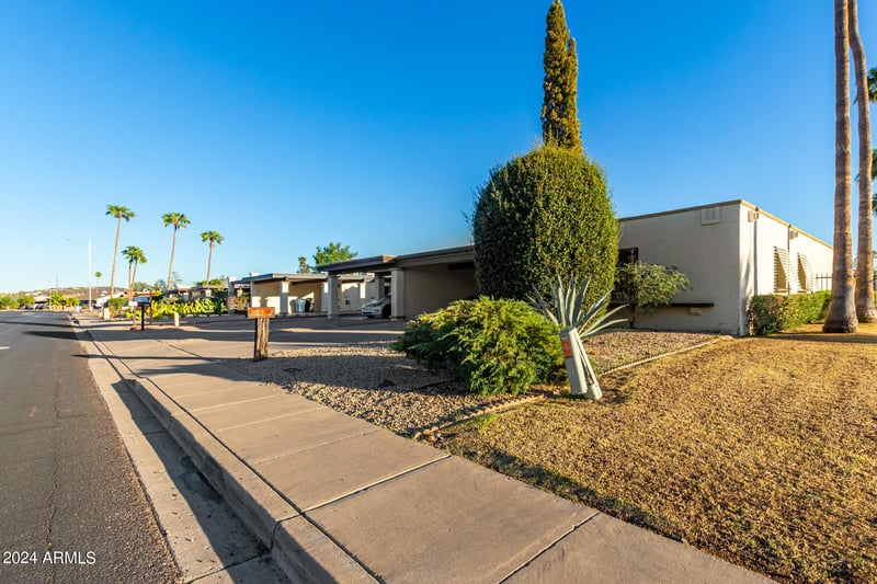 3017 Hearn Rd, Phoenix, AZ 85053