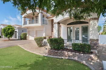 3018 50th St, Phoenix, AZ 85018