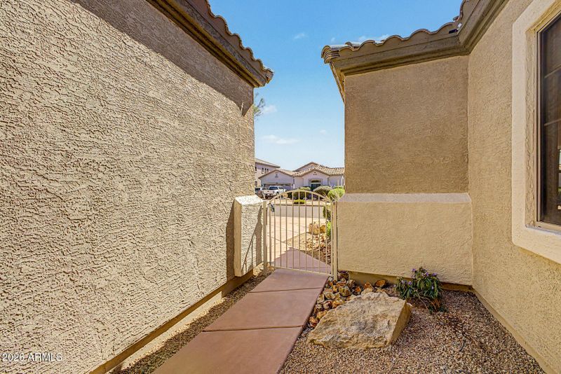 3018 W Eagle Claw Dr, Phoenix, AZ 85086