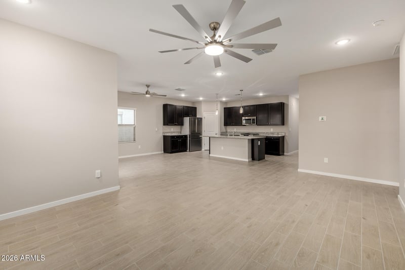 3018 W Straight Arrow Ln, Phoenix, AZ 85083