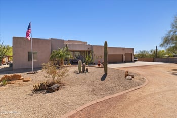 3019 Trail Dr, Phoenix, AZ 85086