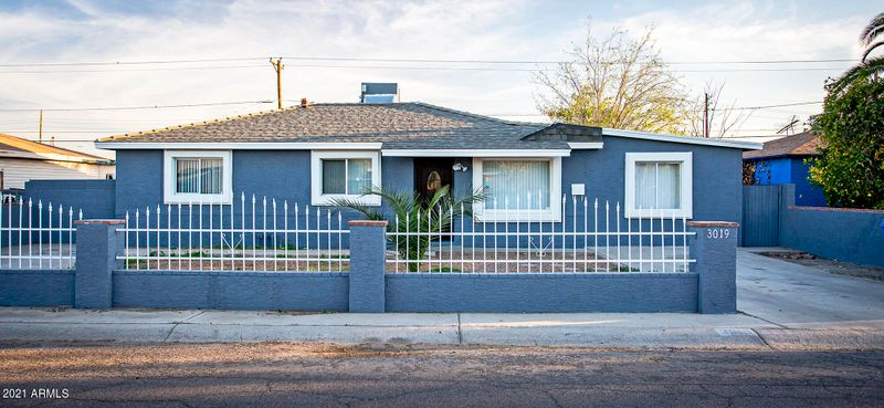 3019 W Solano Dr S, Phoenix, AZ 85017