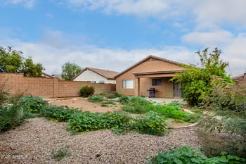 30192 Coral Bean Dr, San Tan Valley, AZ 85143