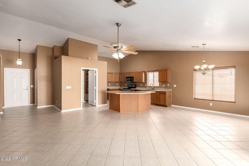 302 E Madison St, Avondale, AZ 85323