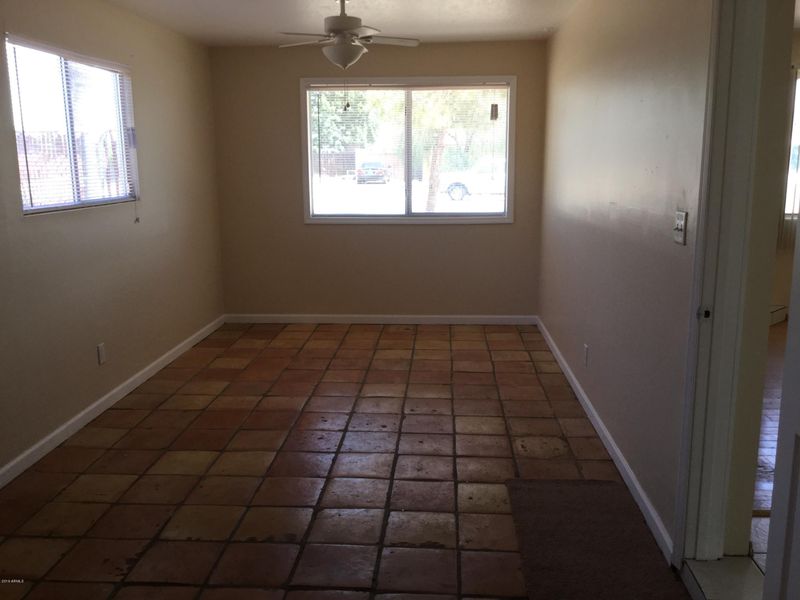 302 N 85th St, Mesa, AZ 85207