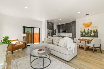 302 Oak Ave #2, Flagstaff, AZ 86001