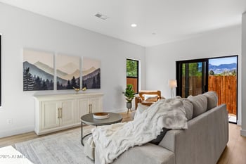 302 Oak Ave #2, Flagstaff, AZ 86001