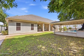 302 Tucana Ct, Gilbert, AZ 85296