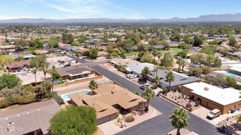 3020 E Calaveros Dr, Phoenix, AZ 85028