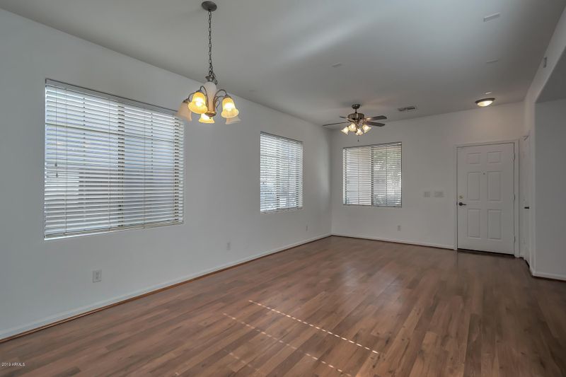 3020 E Franklin Ave, Gilbert, AZ 85295