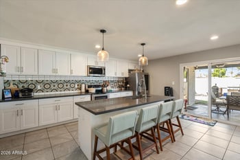 3020 E Larkspur Dr, Phoenix, AZ 85032
