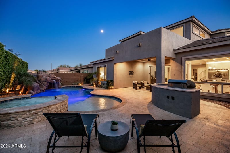 3020 E Los Gatos Dr, Phoenix, AZ 85050