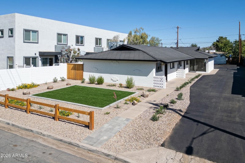 3020 Yale St, Phoenix, AZ 85008