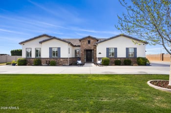 3020 Diamond Dr, Chandler, AZ 85286