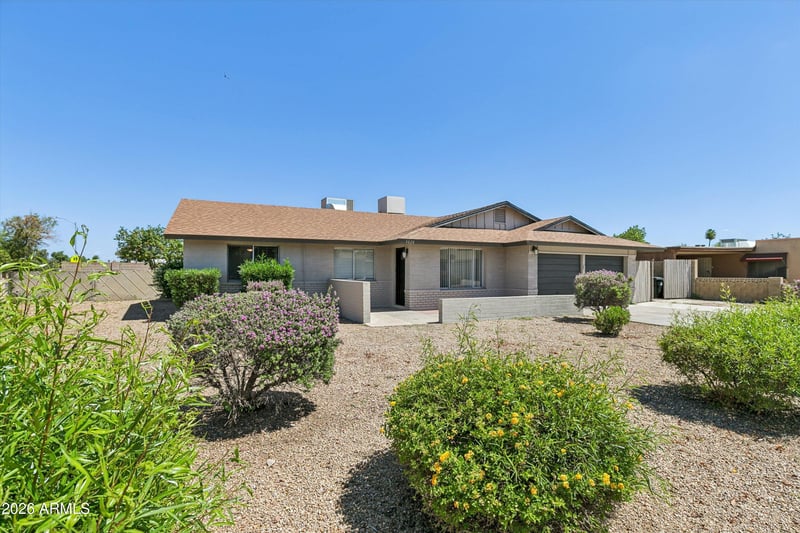 3020 W Hartford Dr, Phoenix, AZ 85053