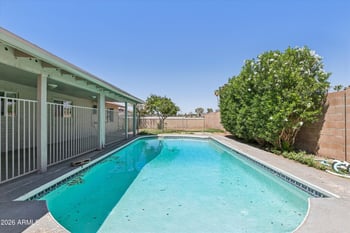 3020 W Hartford Dr, Phoenix, AZ 85053