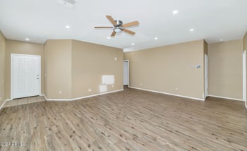 30200 Desert Willow Blvd, San Tan Valley, AZ 85143