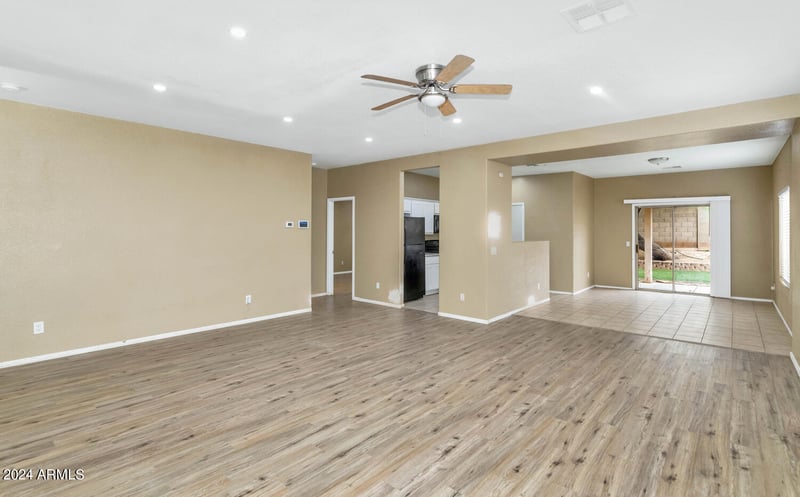 30200 Desert Willow Blvd, San Tan Valley, AZ 85143