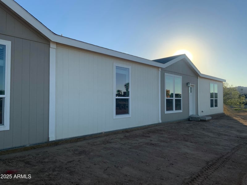 30205 231 Ave, Wittmann, AZ 85361